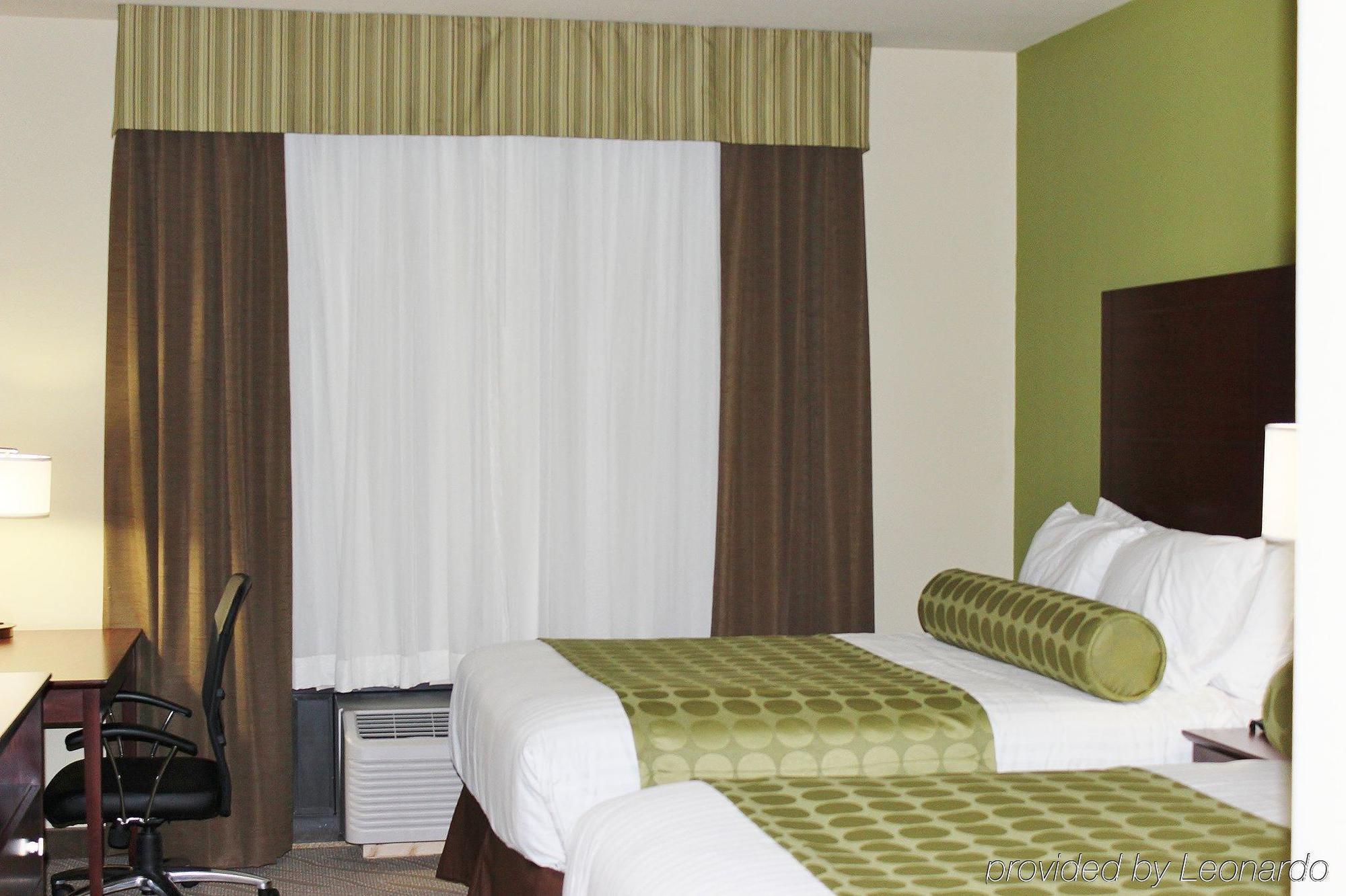 Cobblestone Inn & Suites - Marquette Exteriör bild